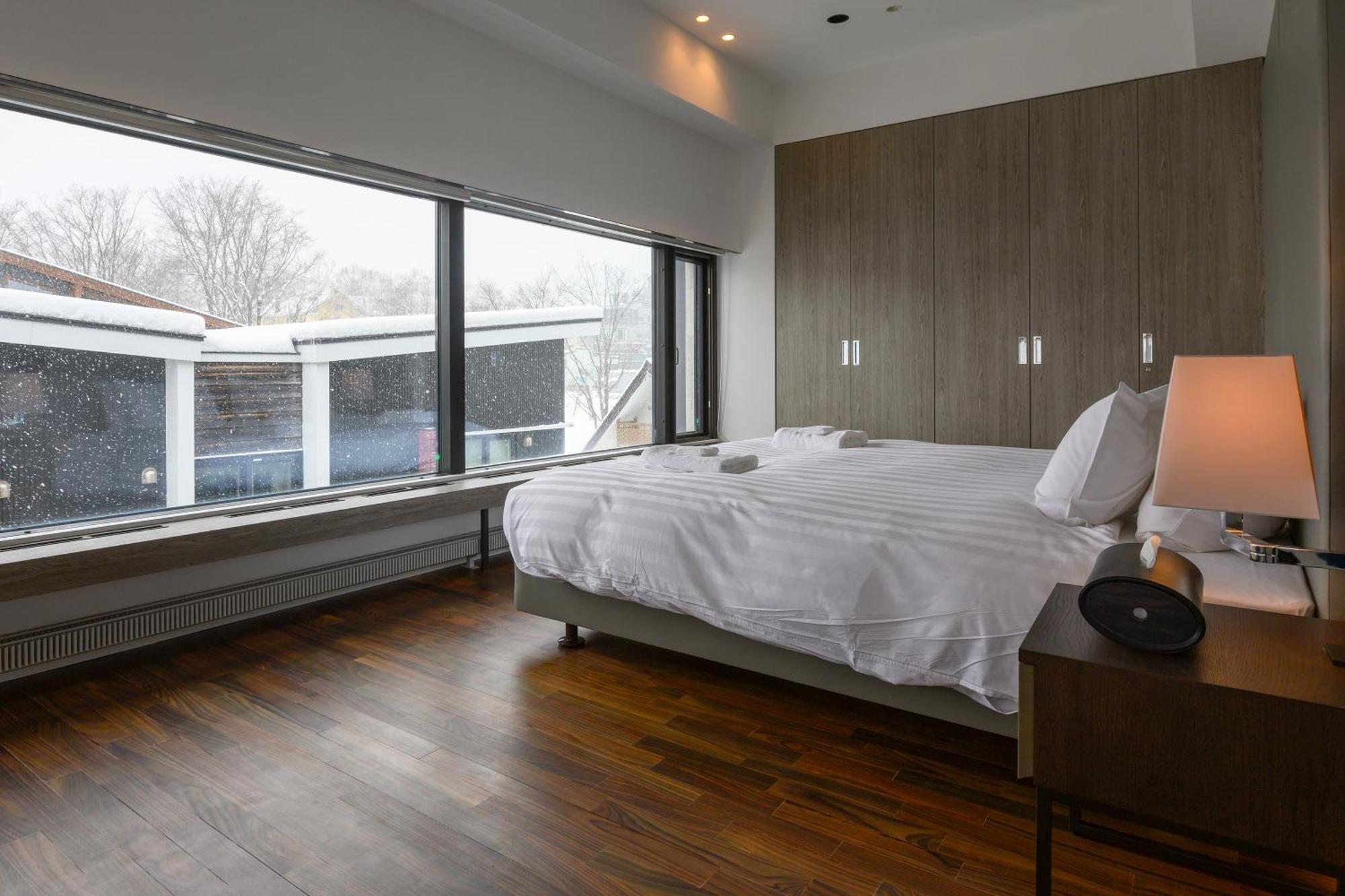 Hinzan Aparthotel Кучан Екстериор снимка