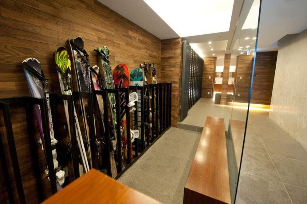 Hinzan Aparthotel Кучан Екстериор снимка