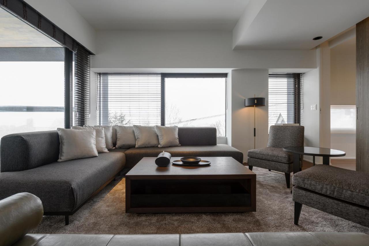 Hinzan Aparthotel Кучан Екстериор снимка